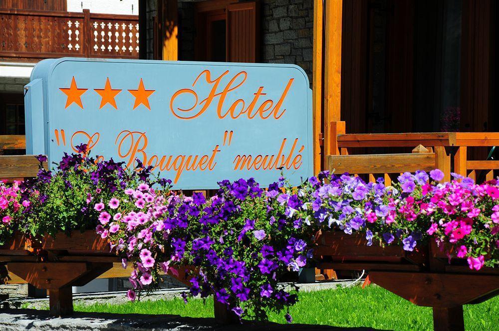 Hotel Le Bouquet - Adults Only Конье Экстерьер фото