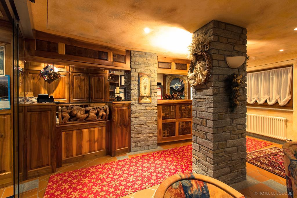 Hotel Le Bouquet - Adults Only Конье Экстерьер фото