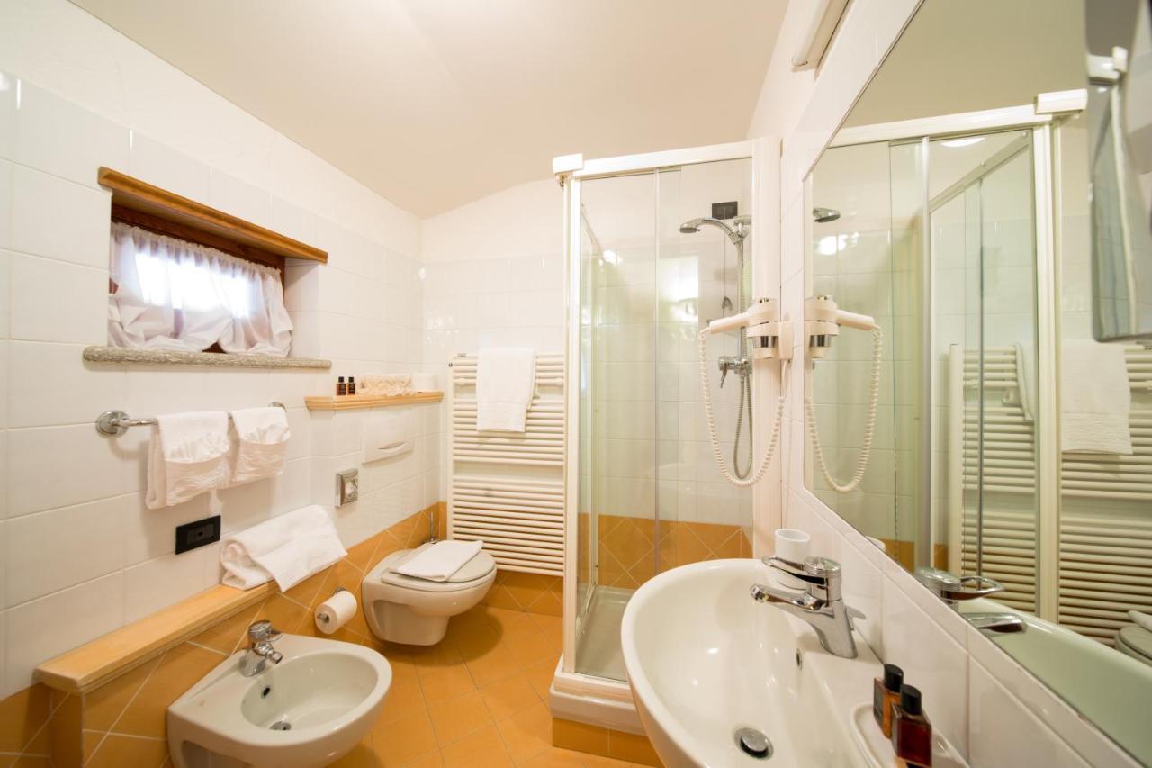 Hotel Le Bouquet - Adults Only Конье Экстерьер фото